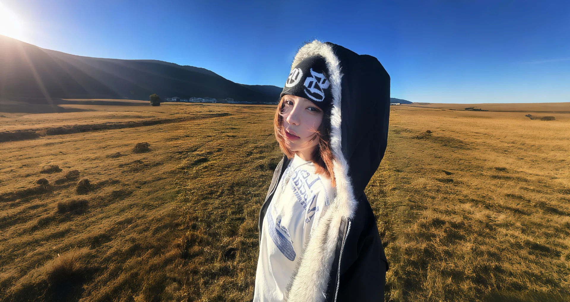 旷野里的秋日风-铁柱