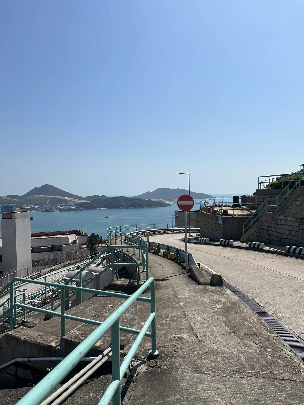 将军澳坟场的海