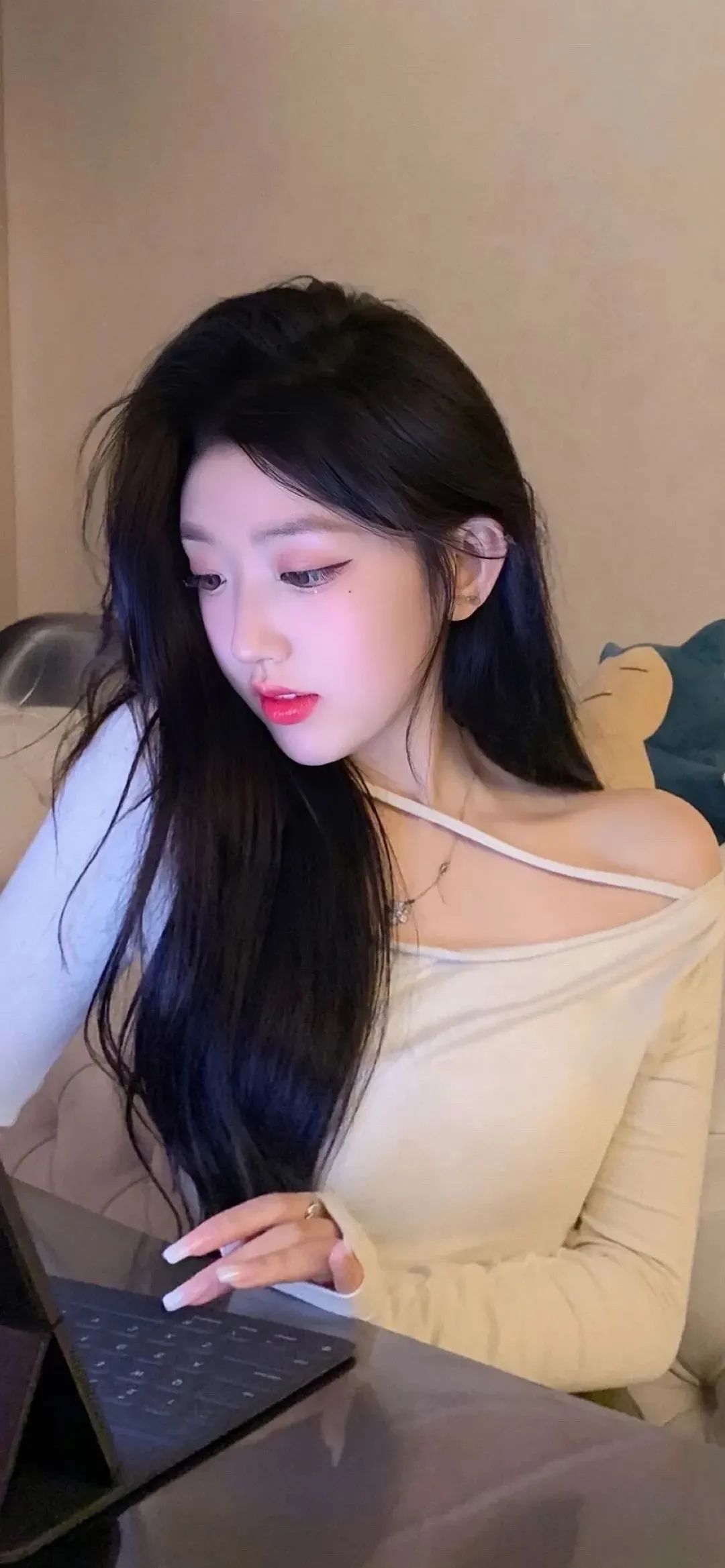6a619840e8d44.jpg