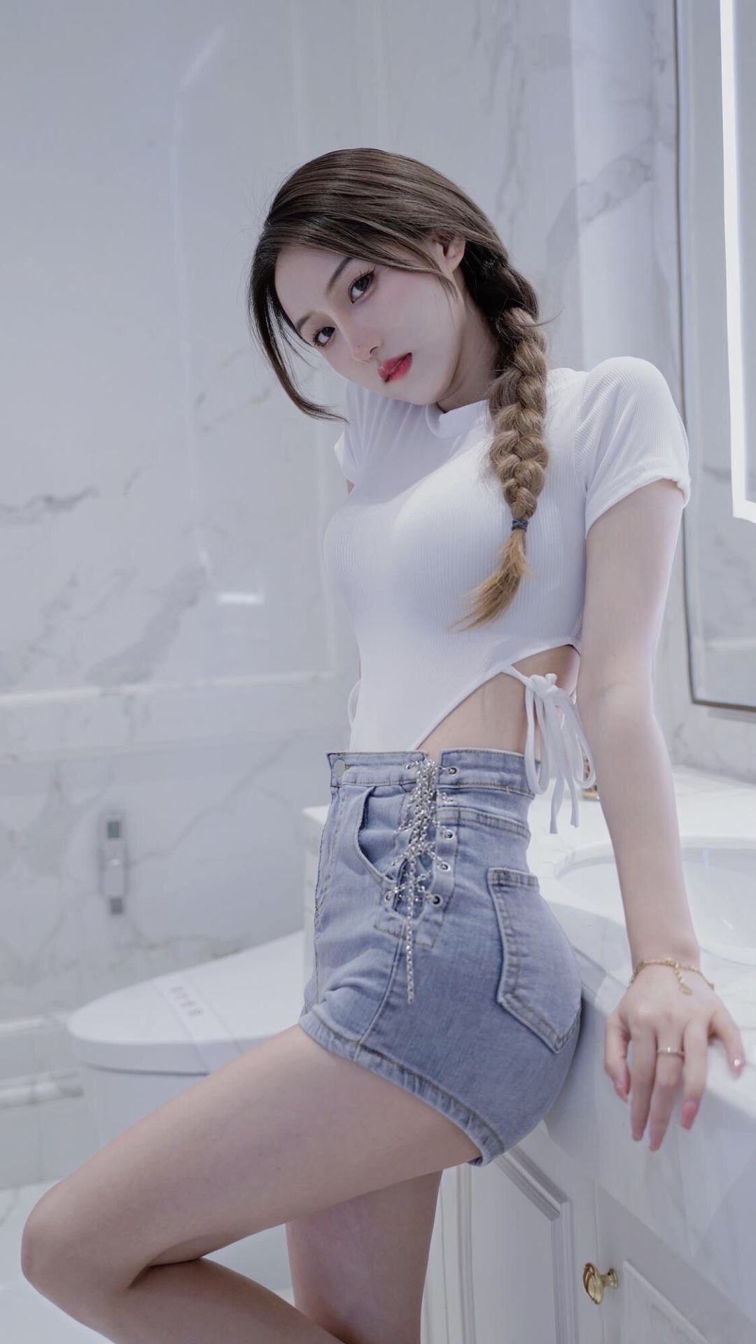 6a619a0648de4.jpg