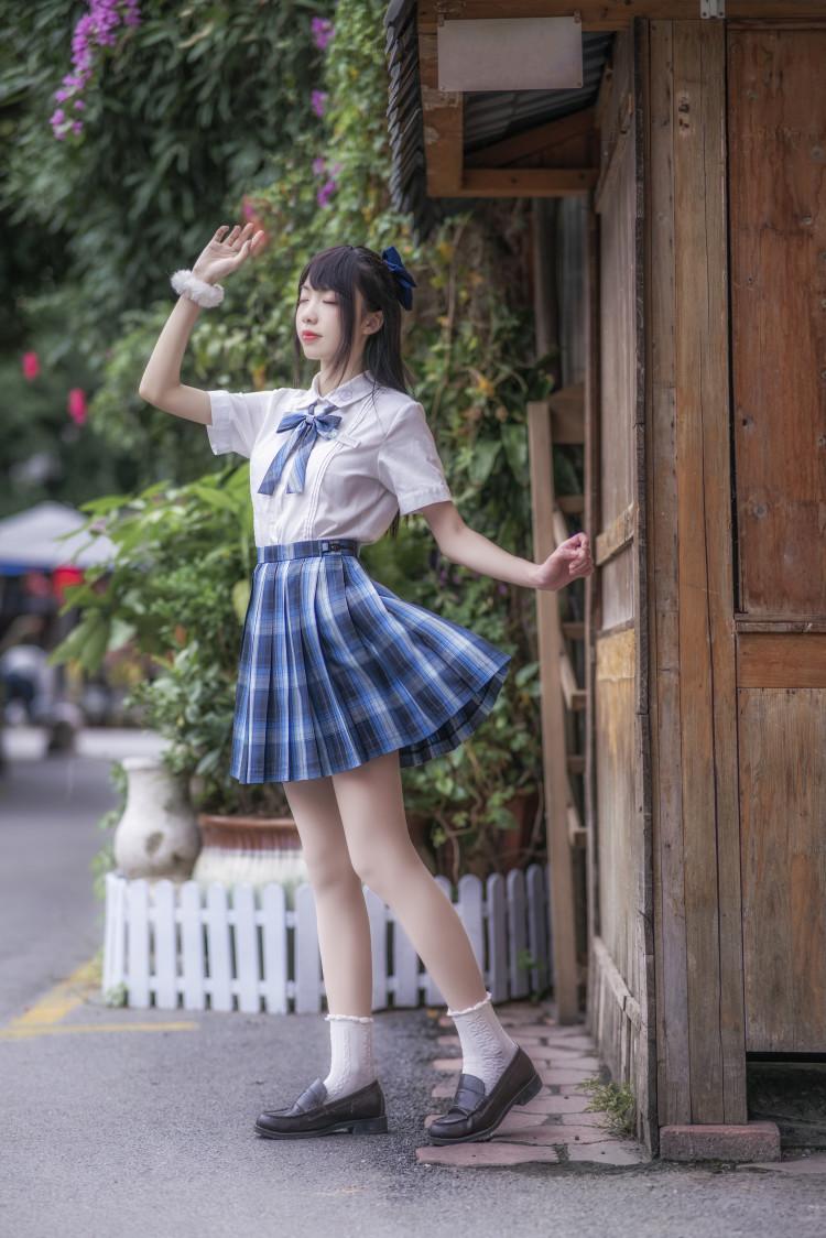 6a619a208b19f.jpg