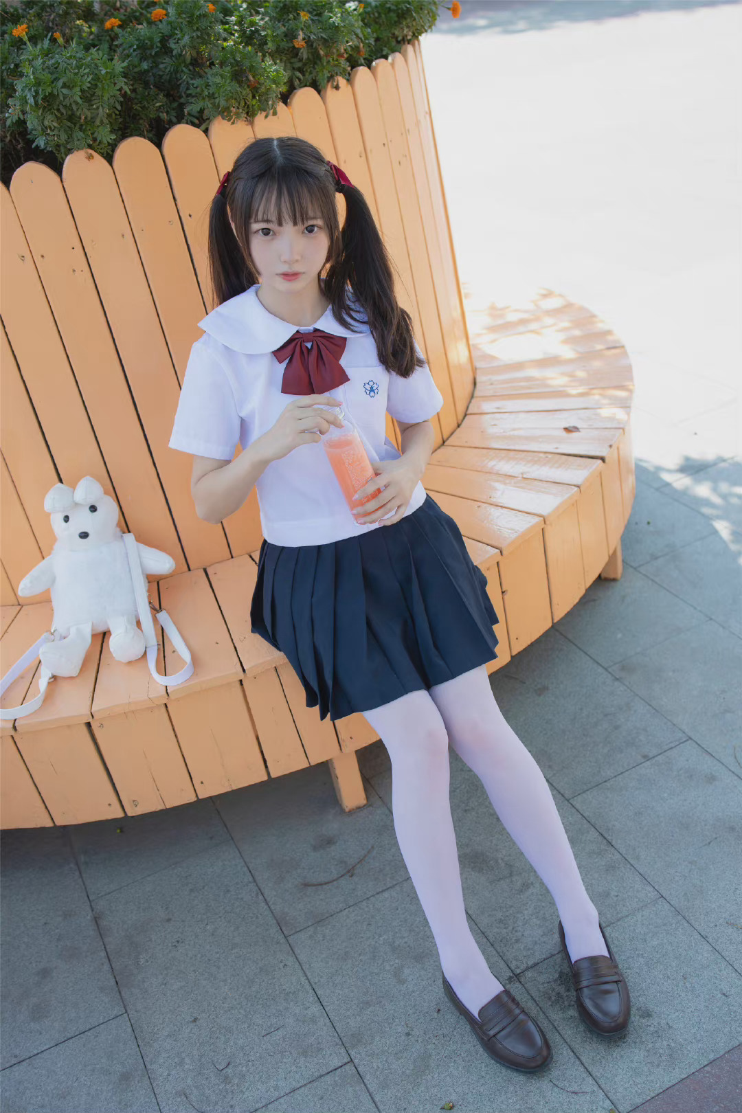6a619bcdb44f1.jpg