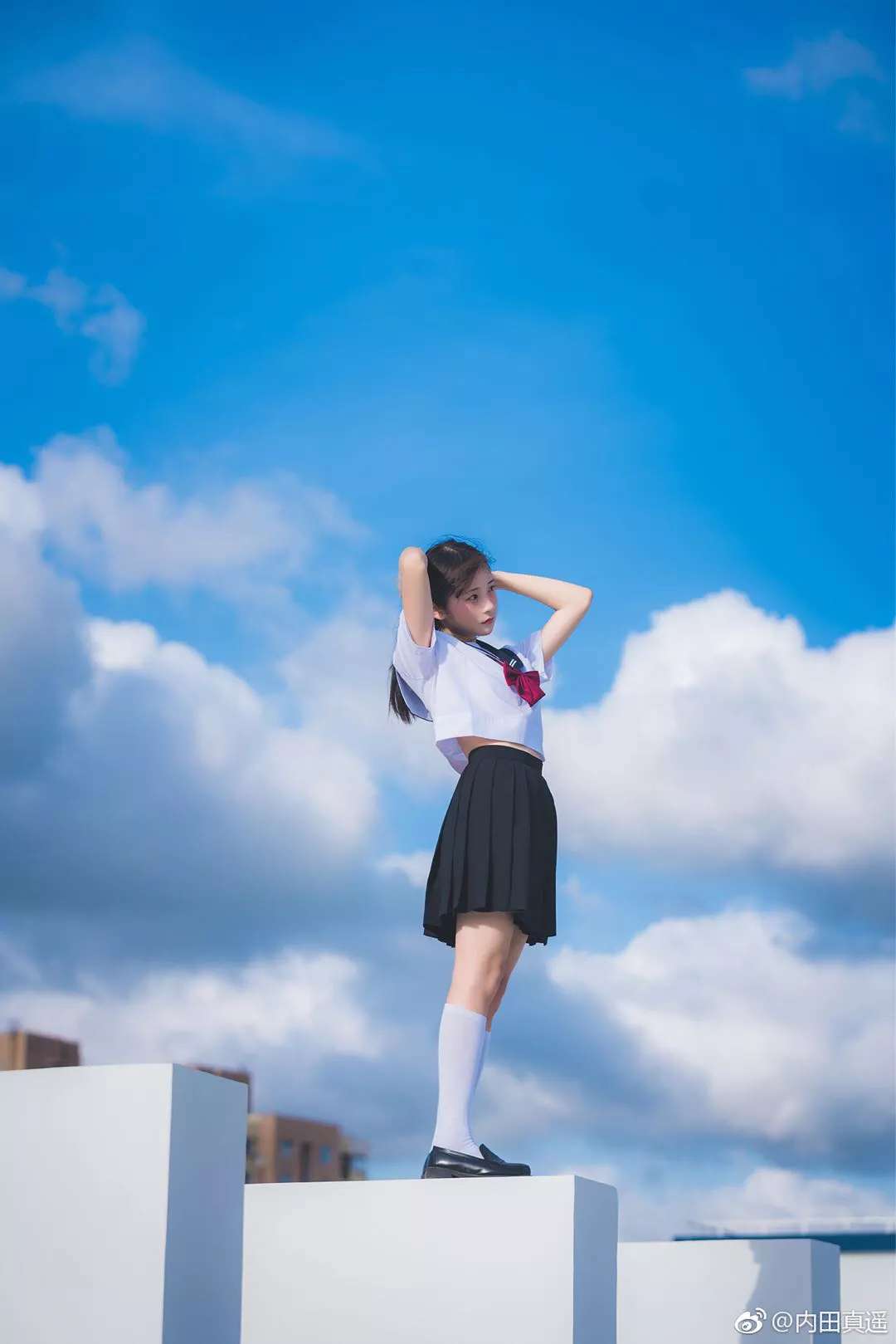 6a61b6830d386.jpg