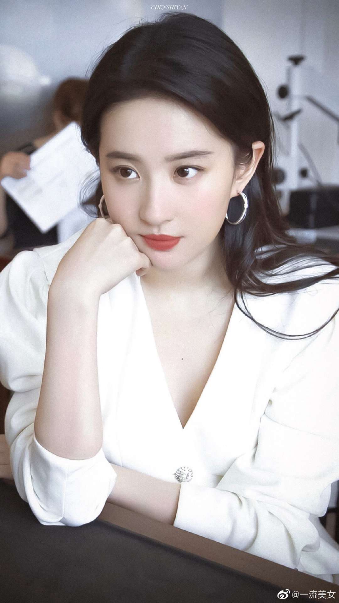 6a61bcfe0311c.jpg