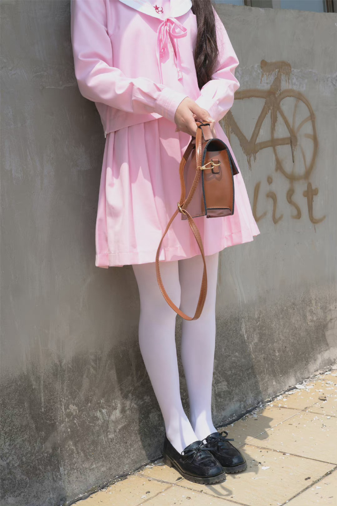 6a61bfb1d8945.jpg