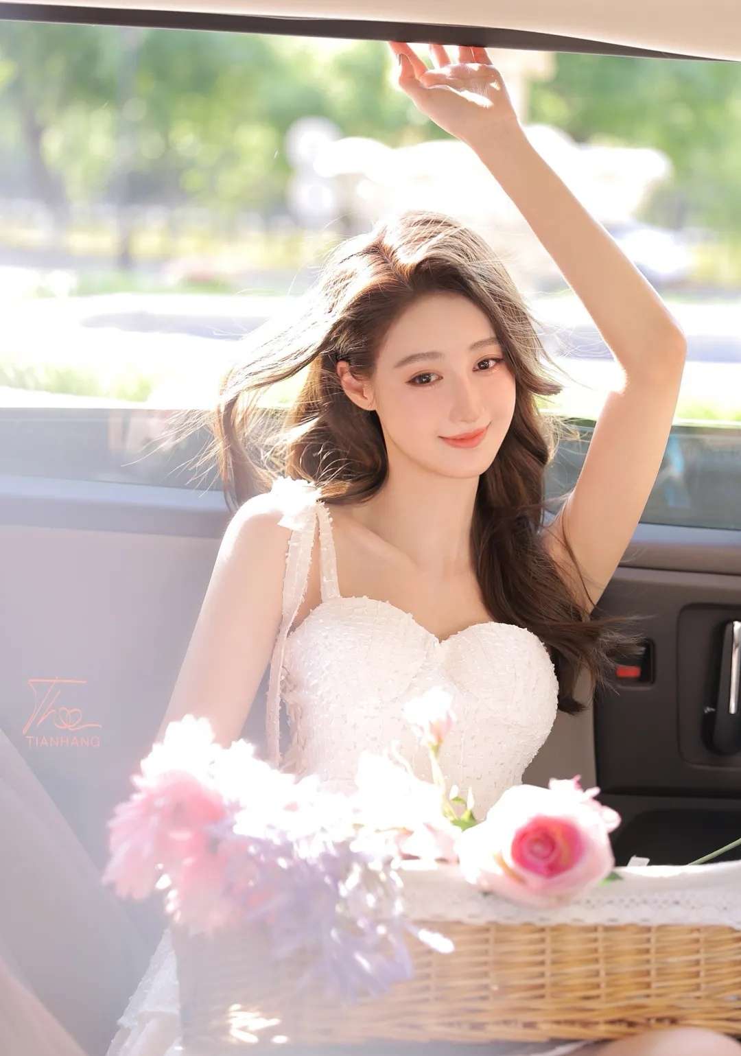 6a61db018b6d8.jpg