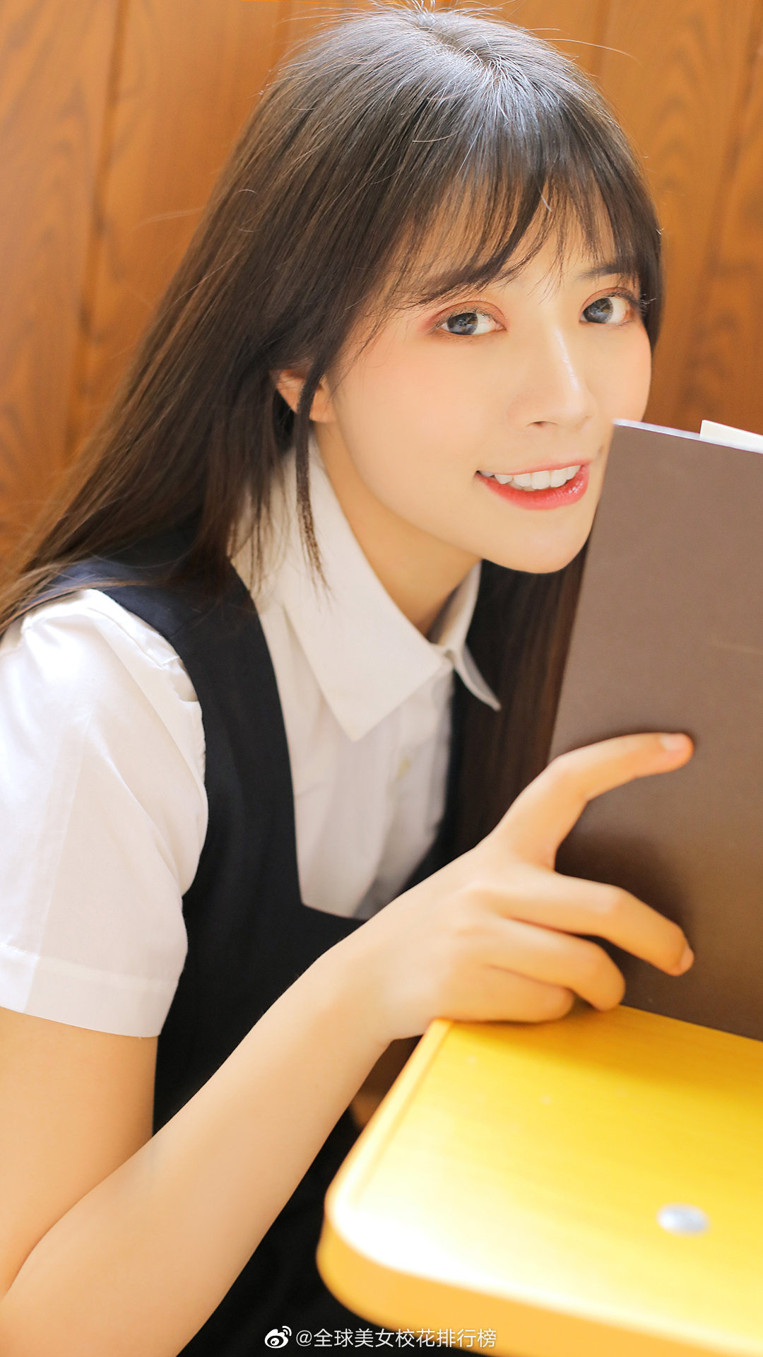 6a61ddaecaa77.jpg