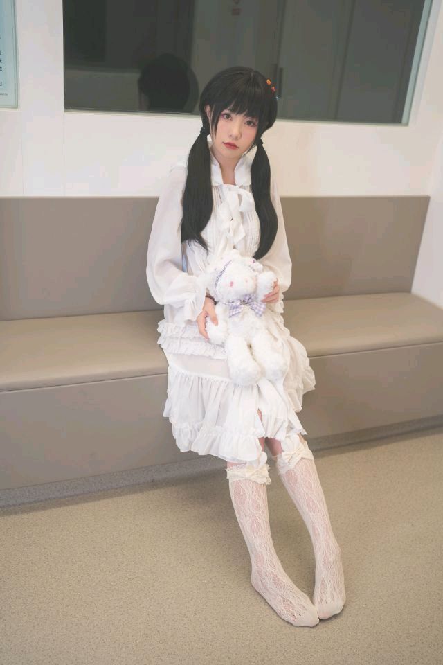 6a61e05b32ead.jpg
