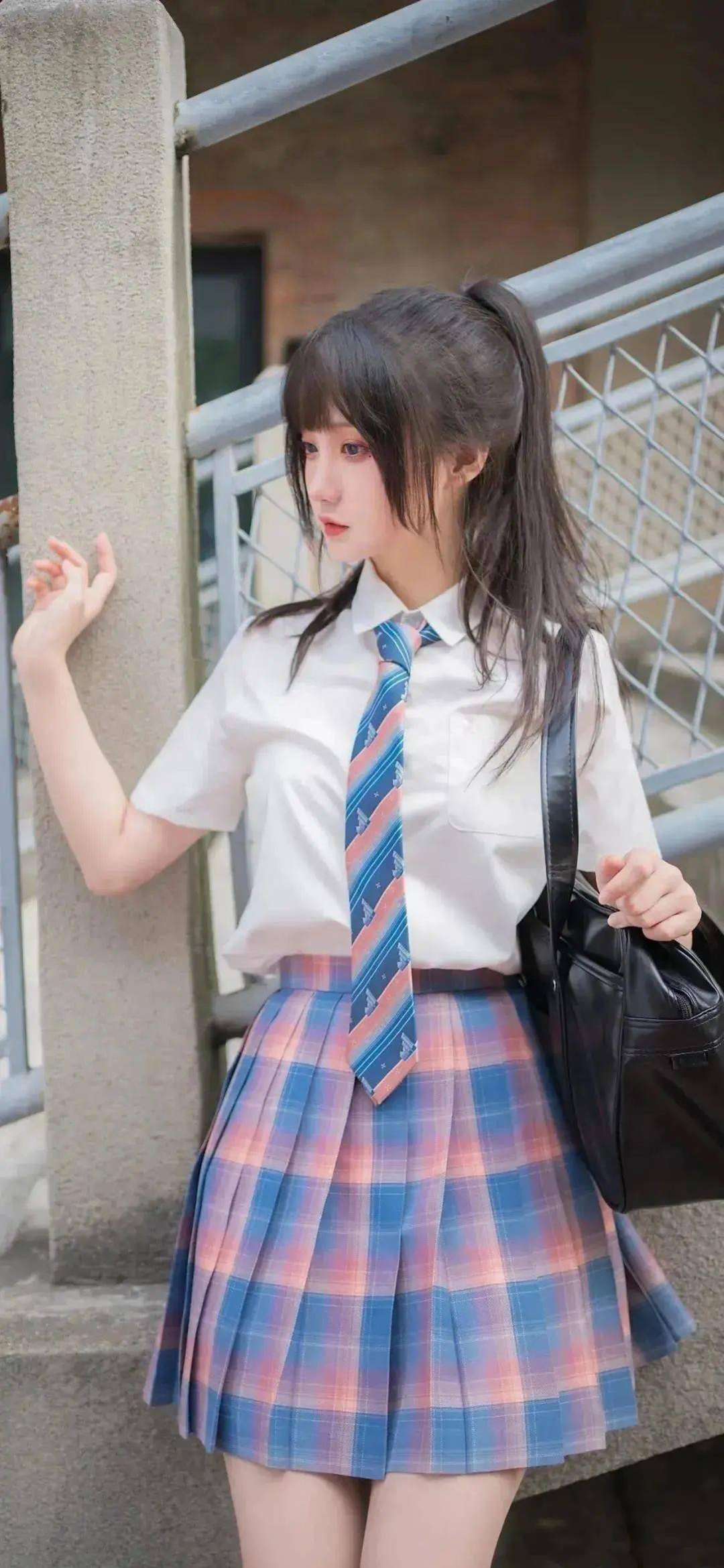 6a62bfbe53fa9.jpg