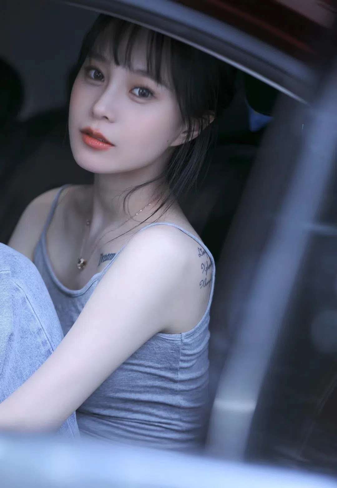 6a62e1905f37d.jpg