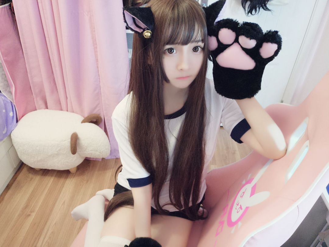 6a62ecaf44781.jpg