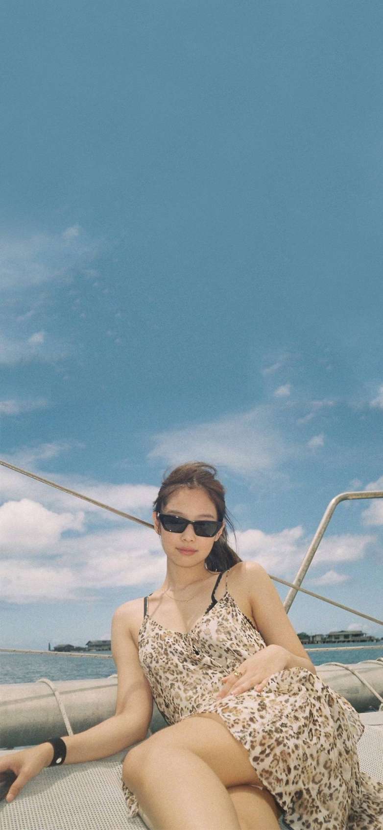 6a62ee3d75f80.jpg