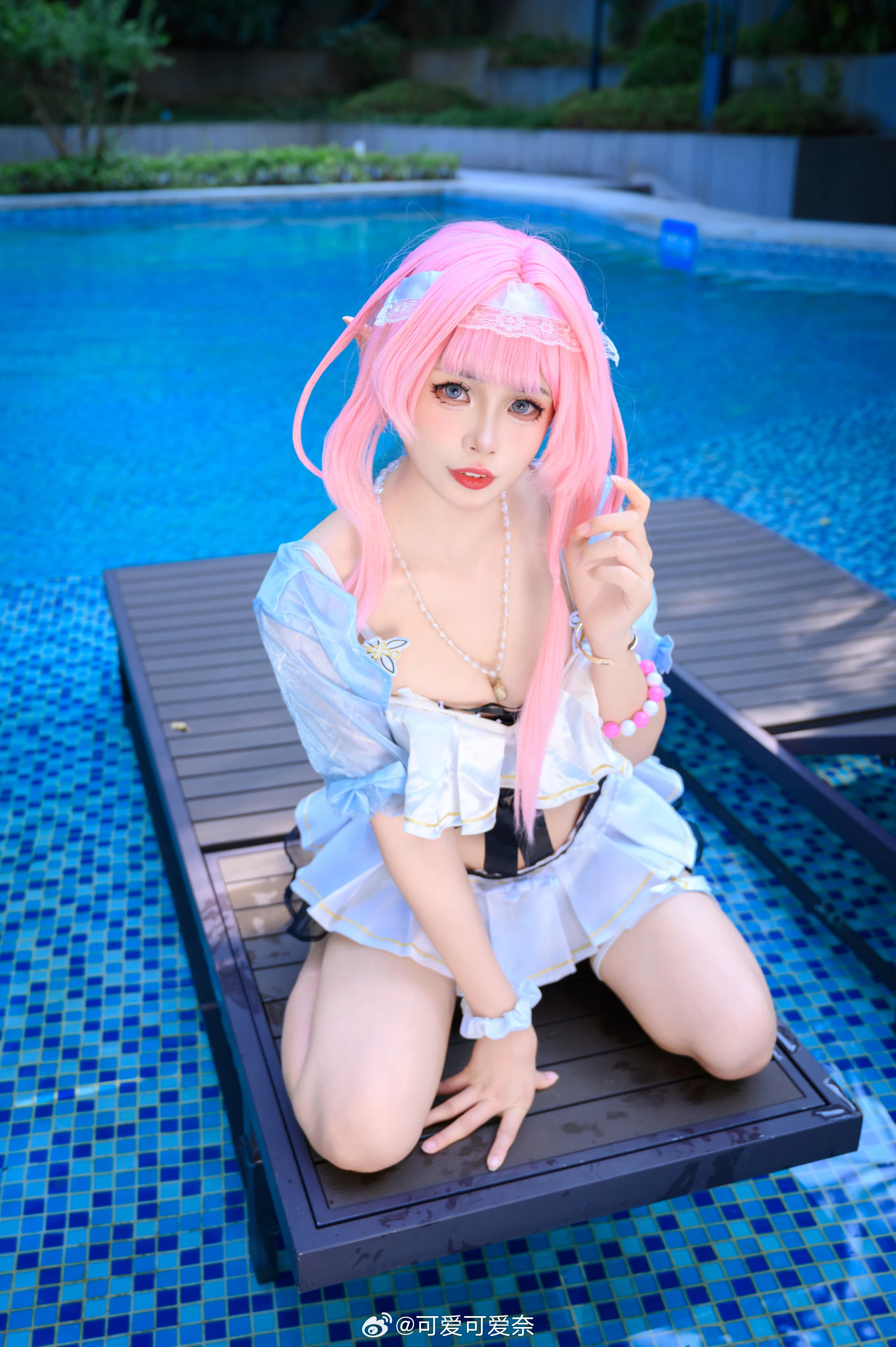 cosplay 爱莉希雅穿什么都好看 @喵叽neiko-|呆次元